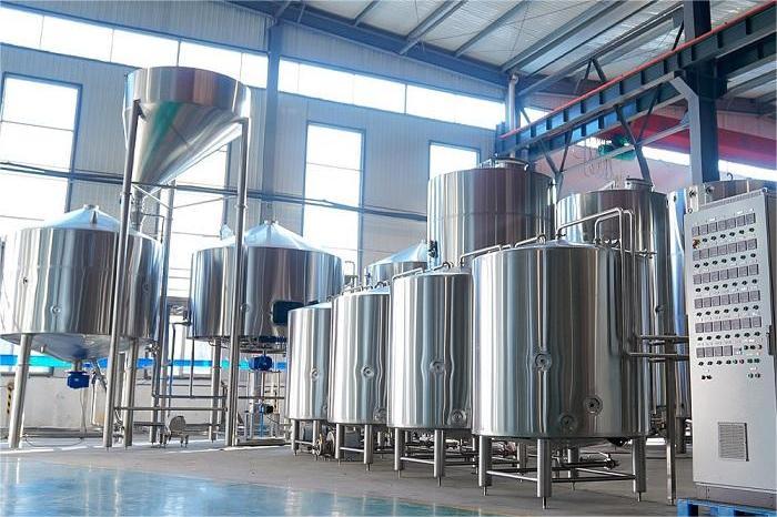 酒吧酒館精釀啤酒釀造設備-山東天泰啤酒設備