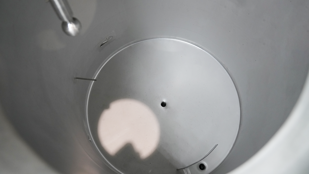 天泰<a href=http://m.toteng.com.cn/ target=_blank class=infotextkey>啤酒設備</a> 精釀啤酒設備 啤酒漩沉槽 回旋沉淀槽內部結構